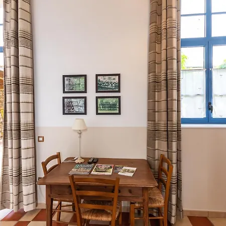 Le Domaine Des Ecoliers B&B Montaigu-Vendee Exterior photo