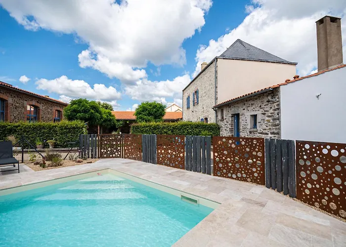 Le DOMAINE DES ECOLIERS B&B